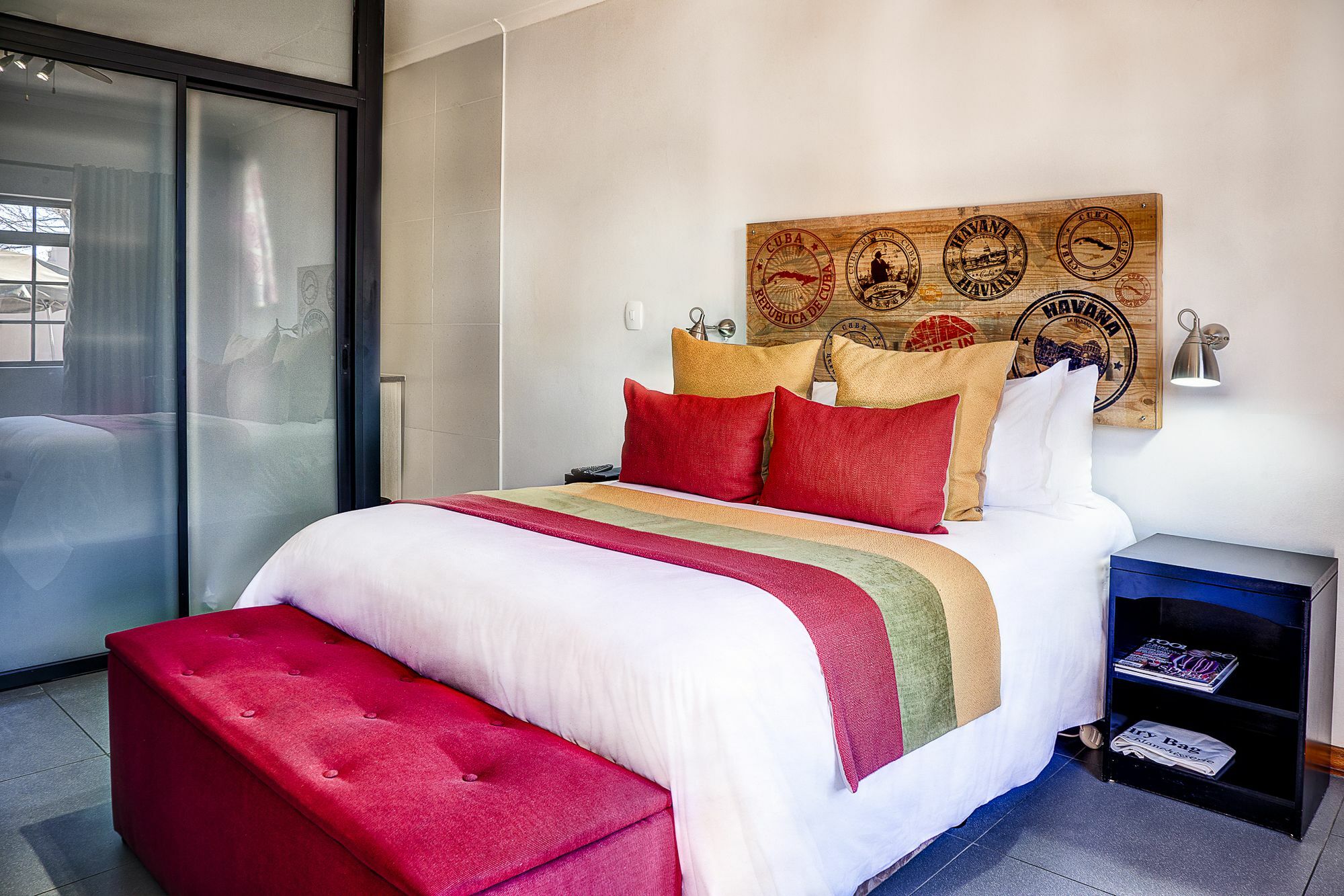 Yalla Yalla Boutique Hotel ウィットバンク エクステリア 写真